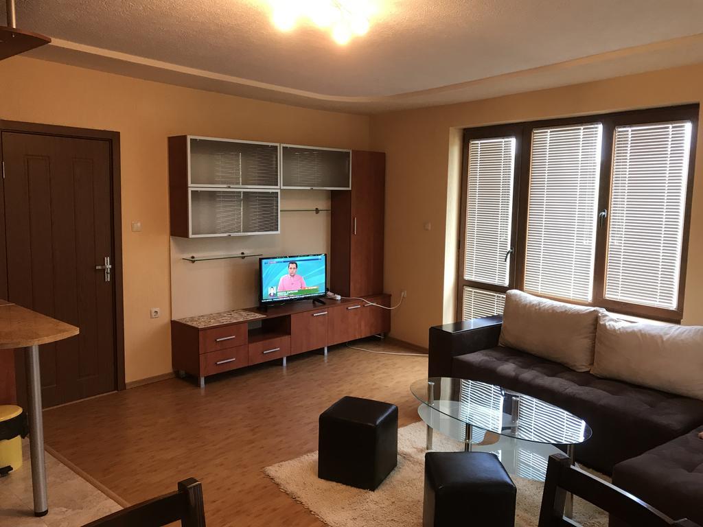 Apartment Elena Санданський Екстер'єр фото